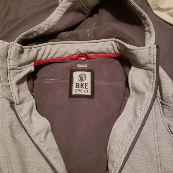 Jacket - Picture 3 of 3